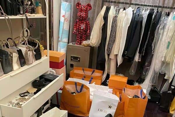 咸阳市泾阳回收一线品牌衣服